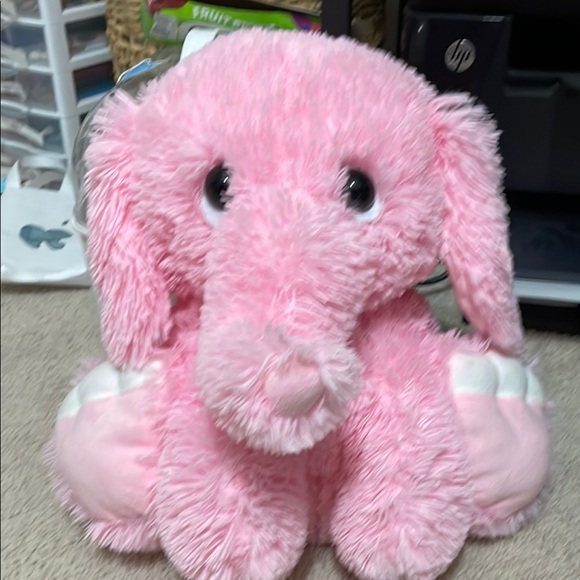 Pink soft elephant plush - Picture 1 of 2